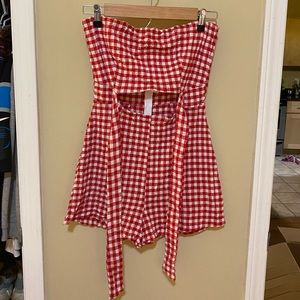 E2 red gingham strapless romper